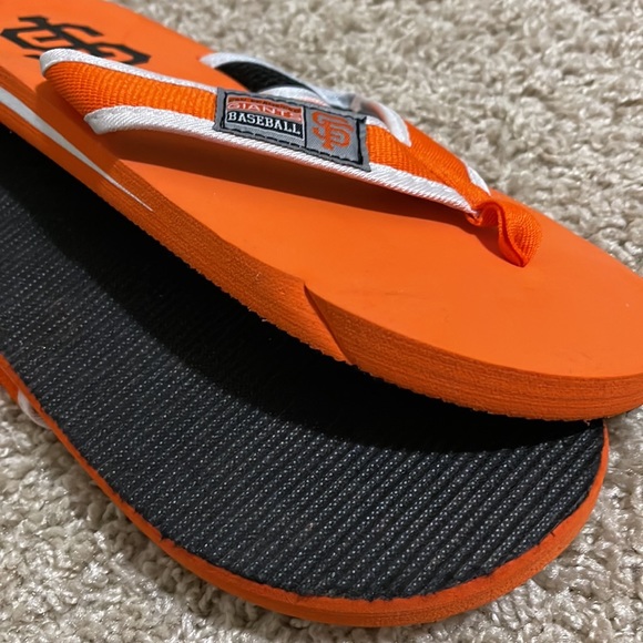🔴3/$20🔴 NEW Men’s FOCO San Francisco Giants Flip Flops - Picture 5 of 8